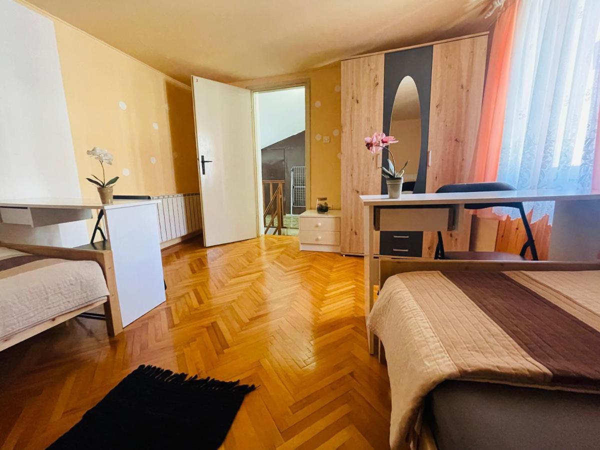 House365 Otel Koper Dış mekan fotoğraf