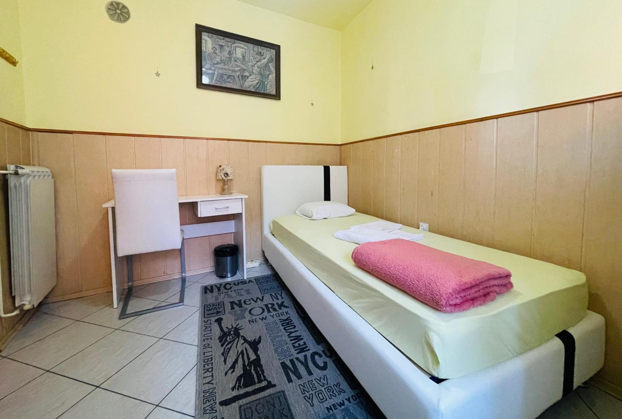 House365 Otel Koper Dış mekan fotoğraf